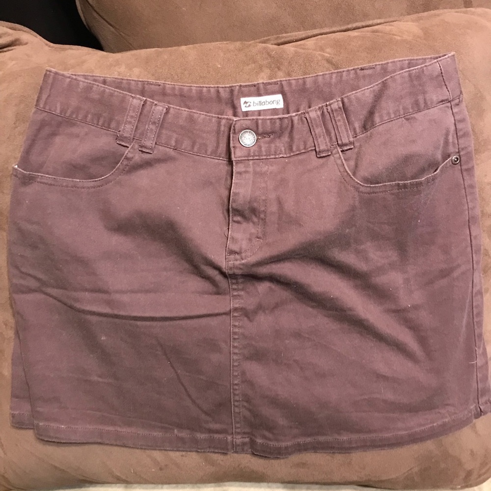 Billabong brown mini skirt size 7